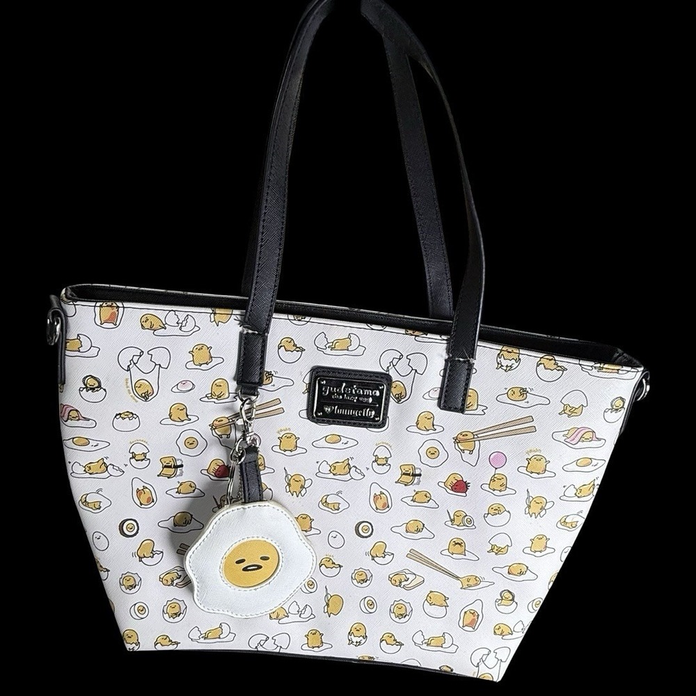 Loungefly x Sanrio Gudetama Tote Bag with Extra Keychains‎ 2018 DAMAGED HANDLE